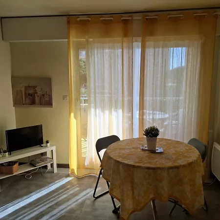 شقة Studio Hyeres *