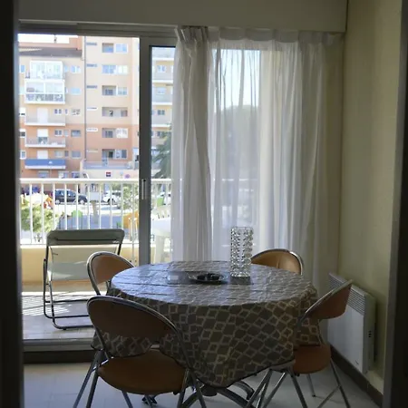 Apartment Studio Hyeres